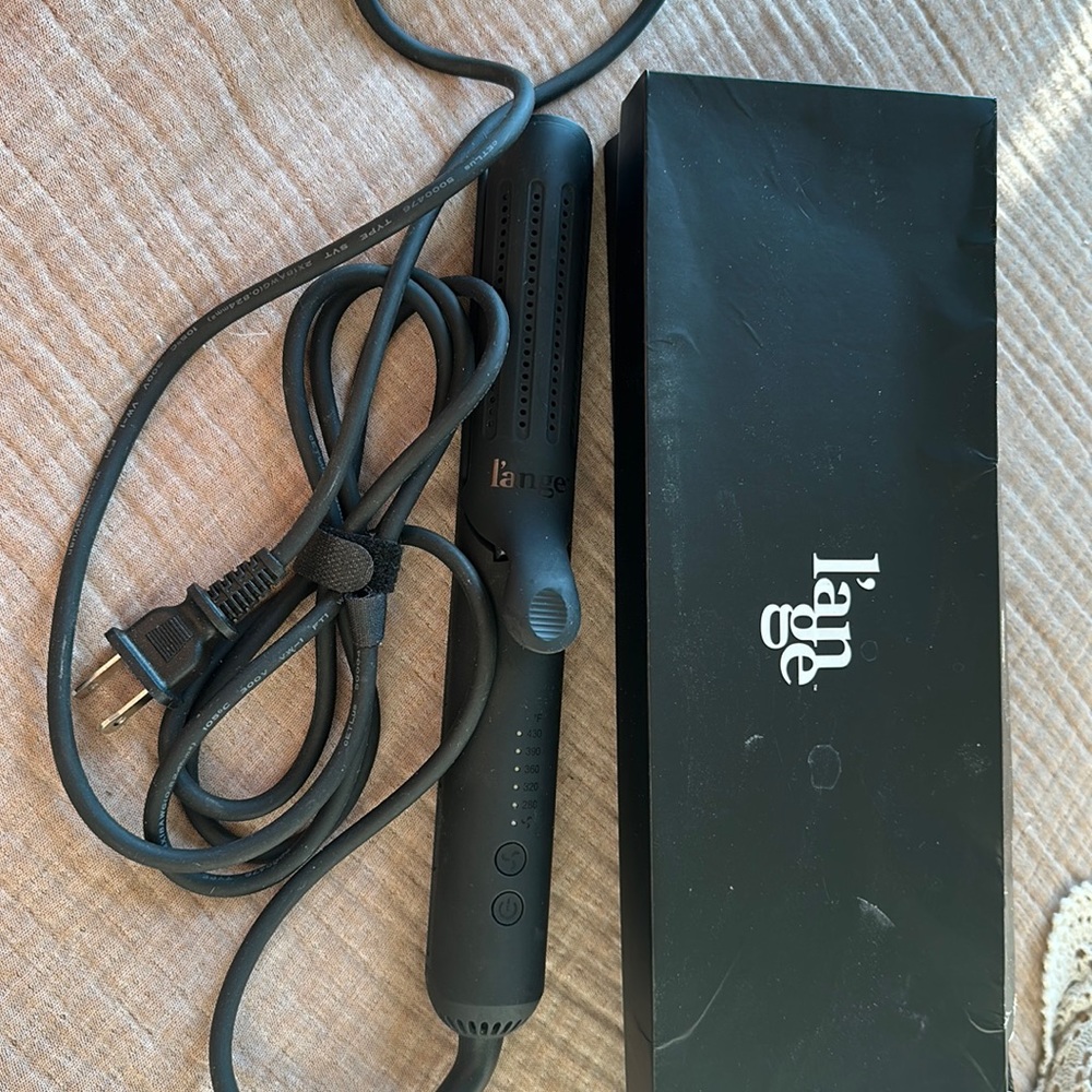 Really nice l’ange flat iron